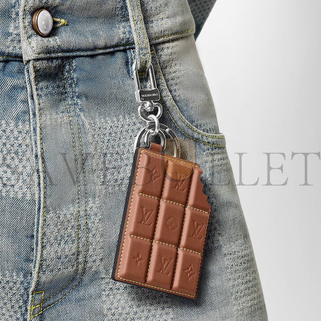 LOUIS VUITTON PADDED CASSETTE M01478 LOUIS VUITTON PADDED CASSETTE M01478